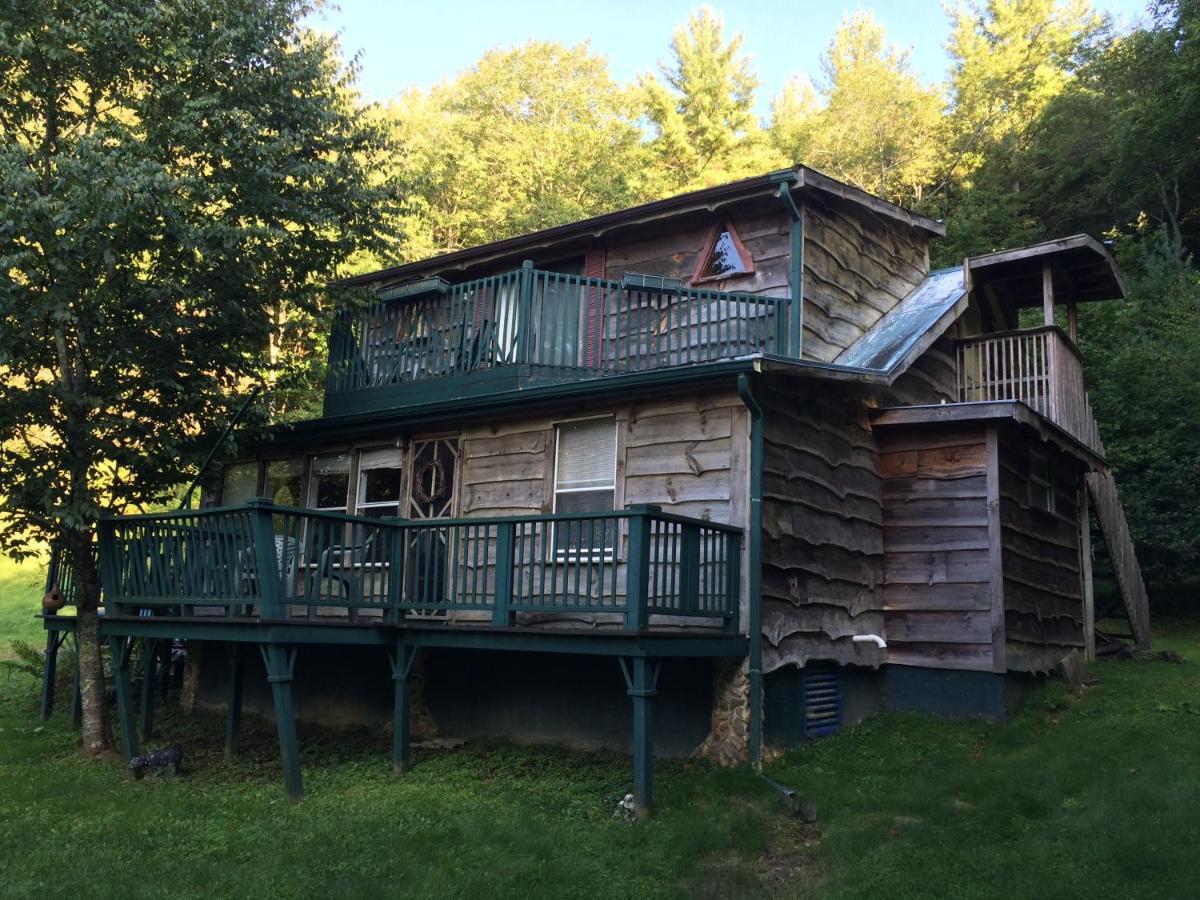 Rushing Stone Cottage Jefferson Exterior photo