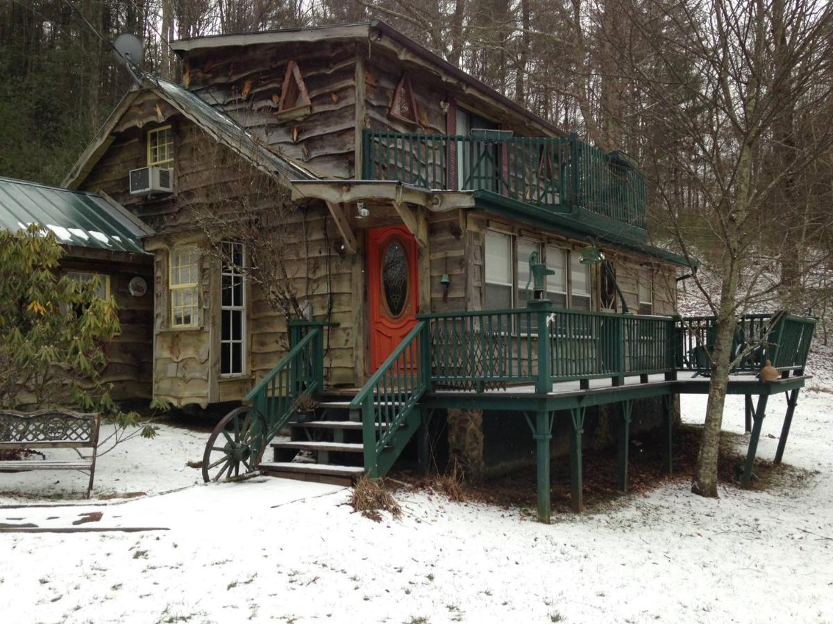 Rushing Stone Cottage Jefferson Exterior photo