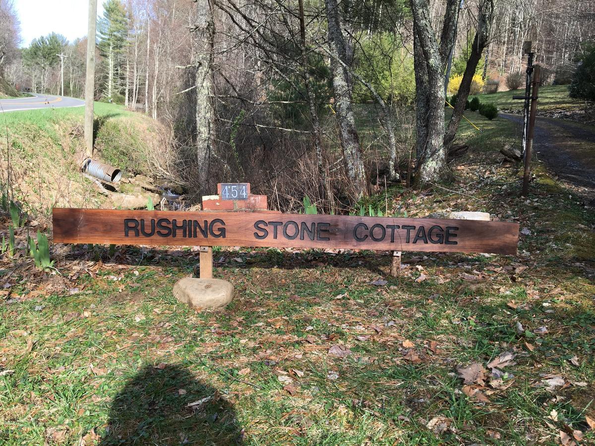 Rushing Stone Cottage Jefferson Exterior photo